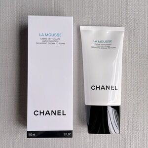 CHANEL LA MOUSSE Camellia Cleansing Cream-to-Foam